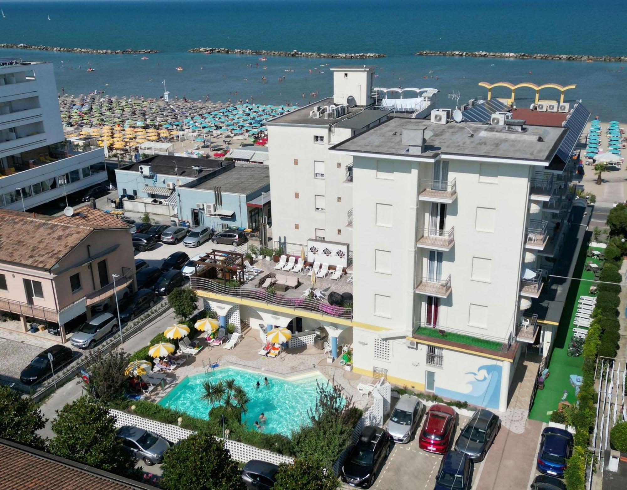 Hotel Gardenia Bellaria-Igea Marina Zewnętrze zdjęcie