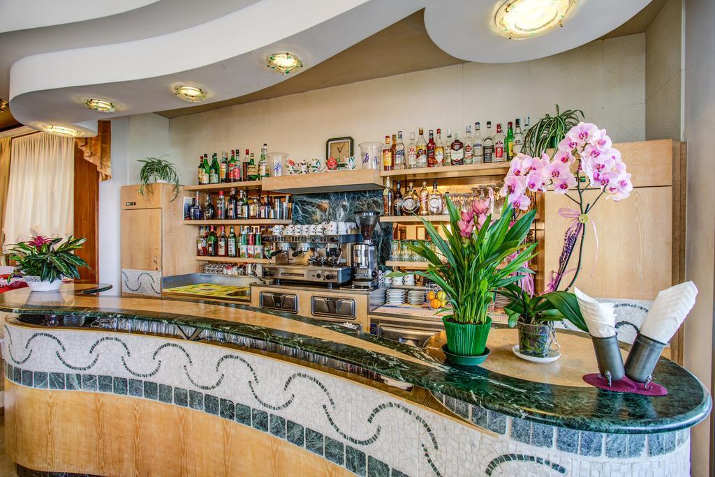 Hotel Gardenia Bellaria-Igea Marina Zewnętrze zdjęcie